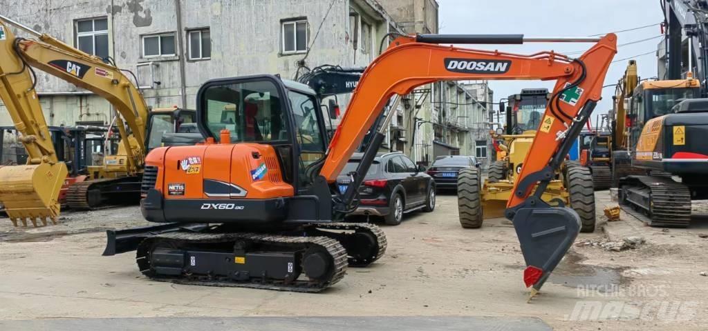 Doosan DX 60 Міні-екскаватори < 7т