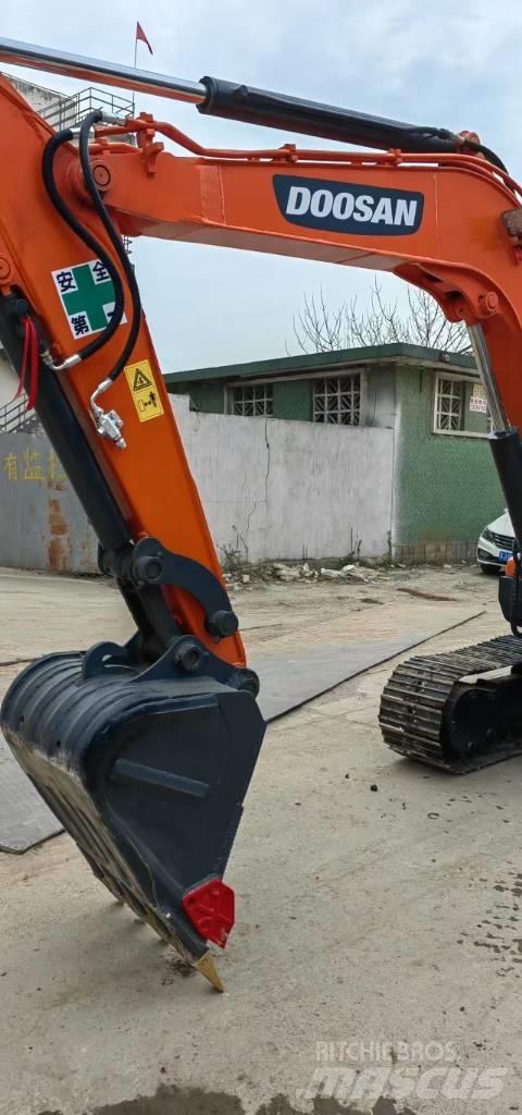 Doosan DX 60 Міні-екскаватори < 7т