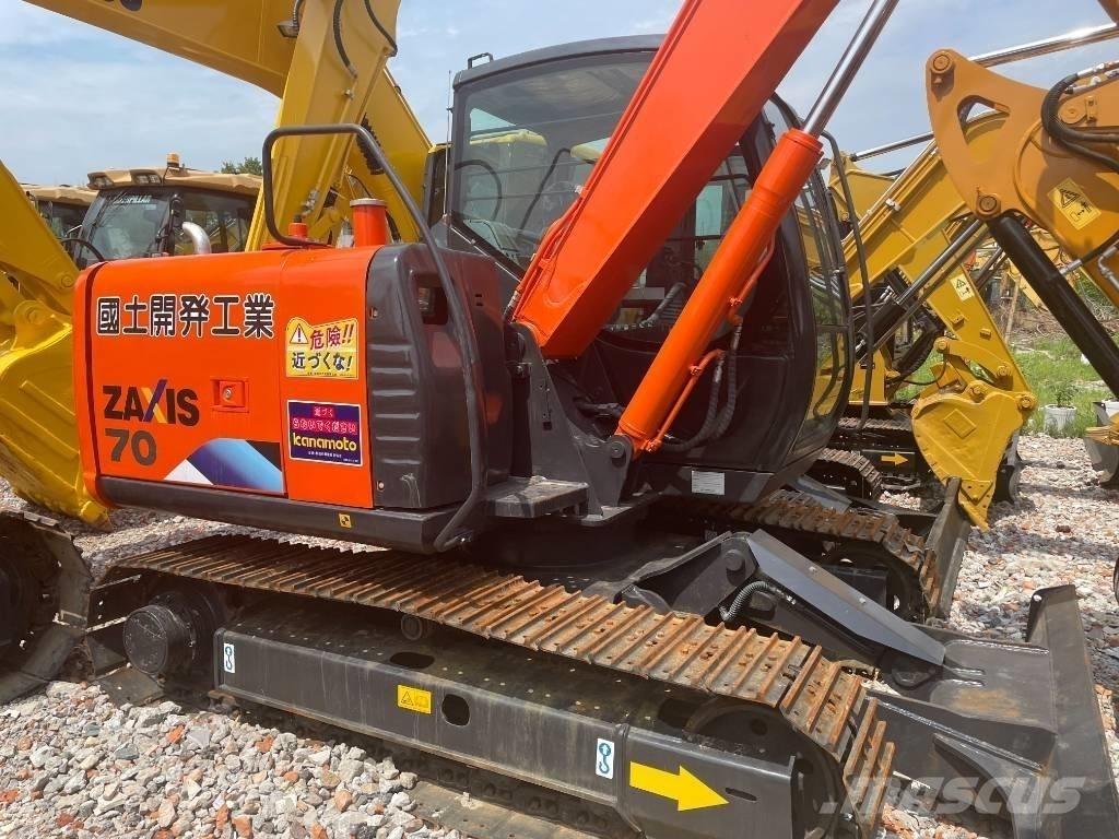 Hitachi ZX 70 Гусеничні екскаватори