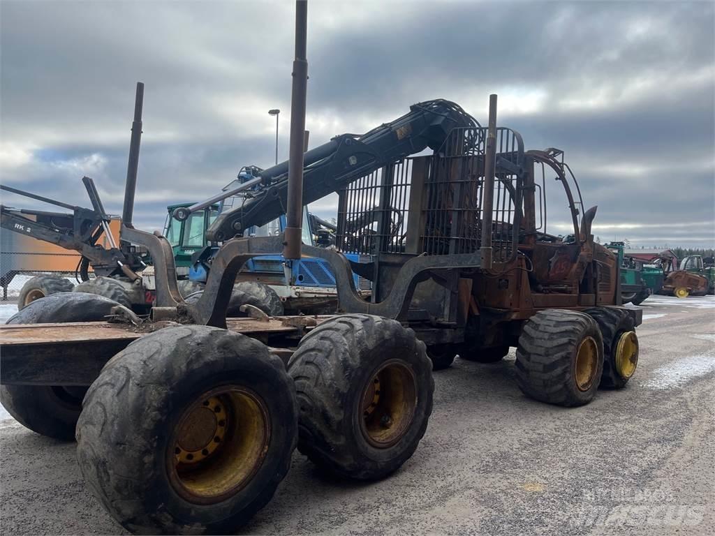 John Deere 1110E Форвардери