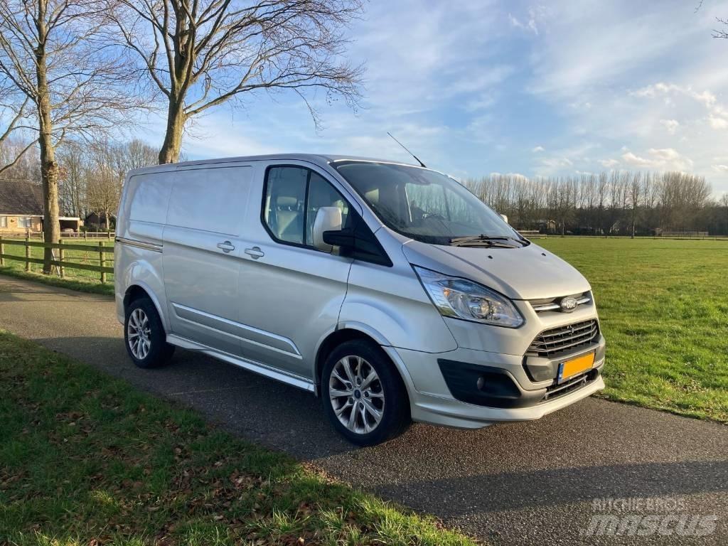 Ford Transit Панельні фургони