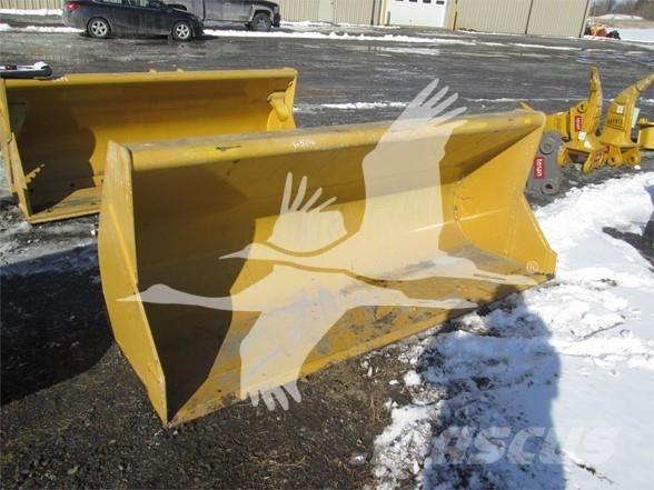 CAT  Ковші