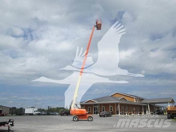 JLG 600S Телескопічні підйомники