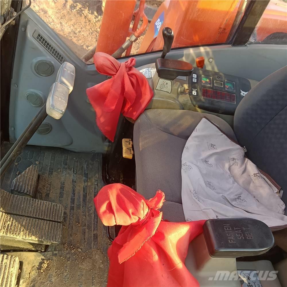 Doosan DH 80 G Середні екскаватори 7т. - 12т.