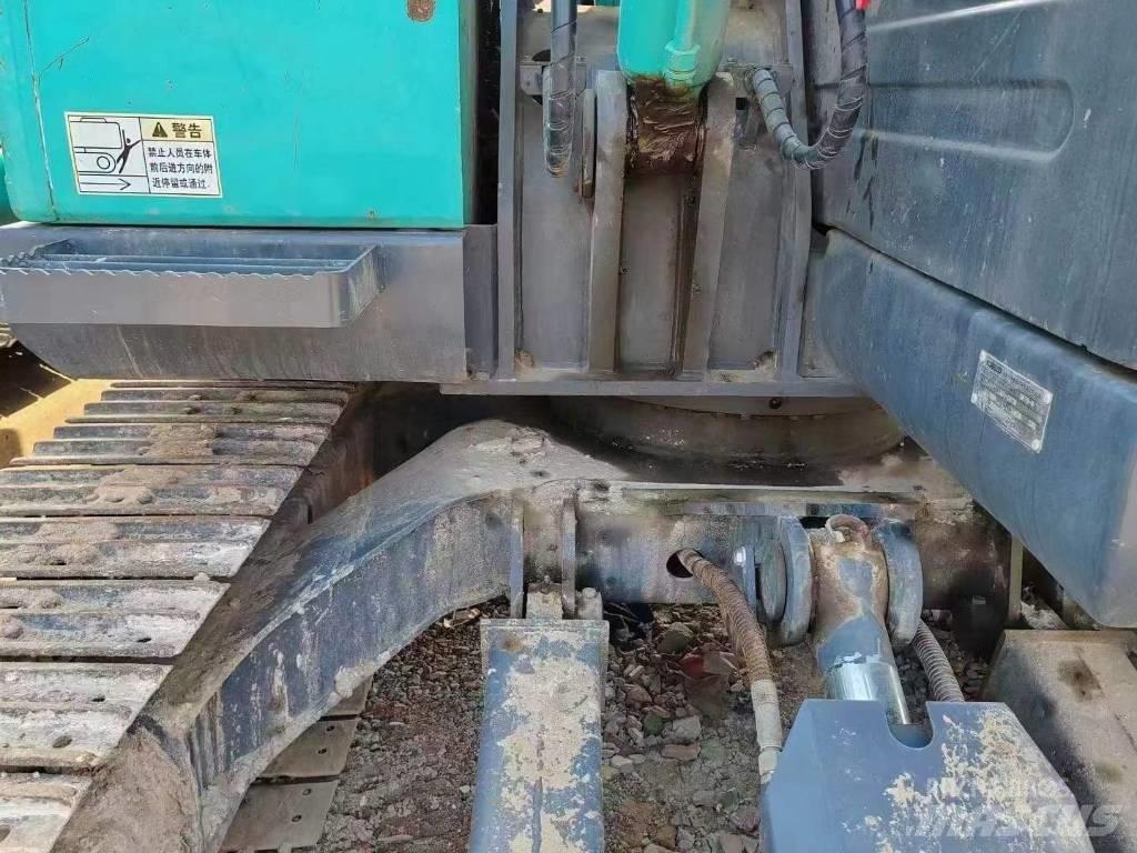 Kobelco SK75 Гусеничні екскаватори