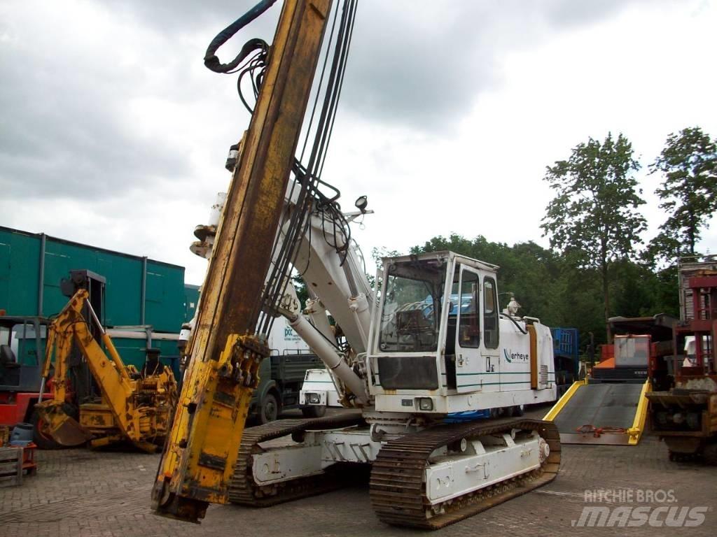 Liebherr R 942 Копрові установки