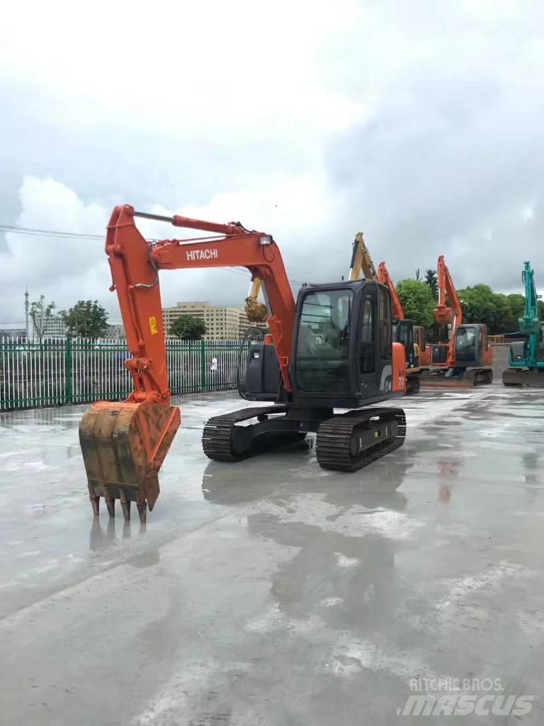 Hitachi ZX 70 Міні-екскаватори < 7т