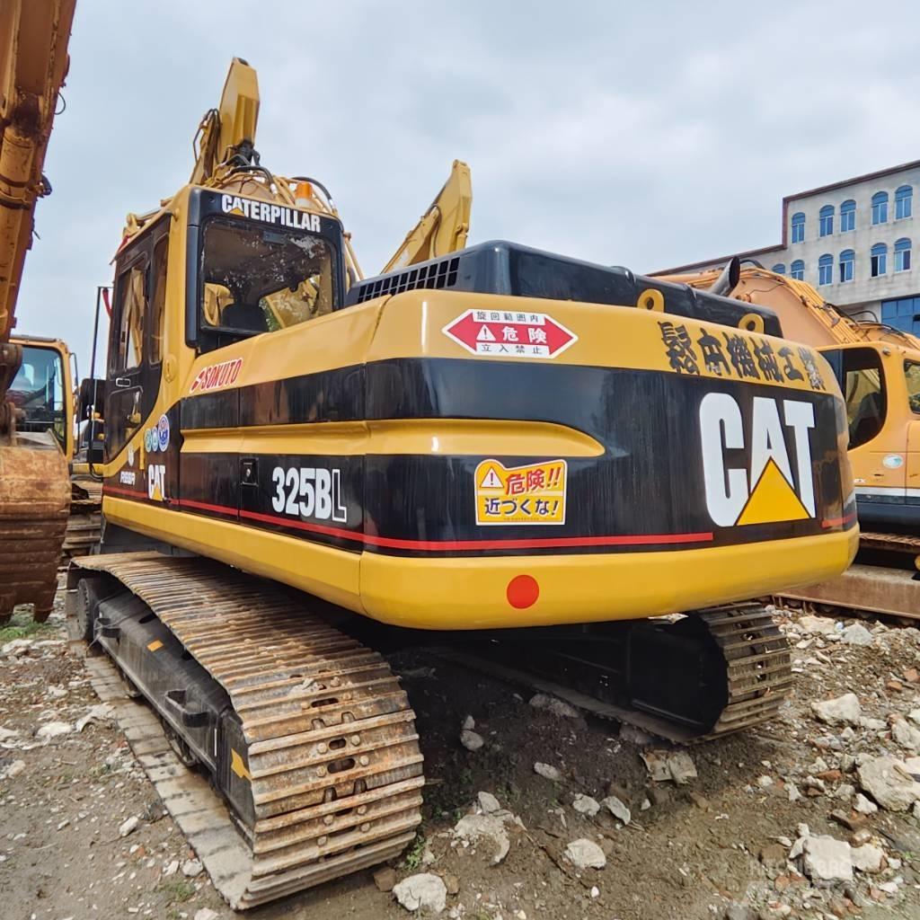 CAT 325 B L Гусеничні екскаватори