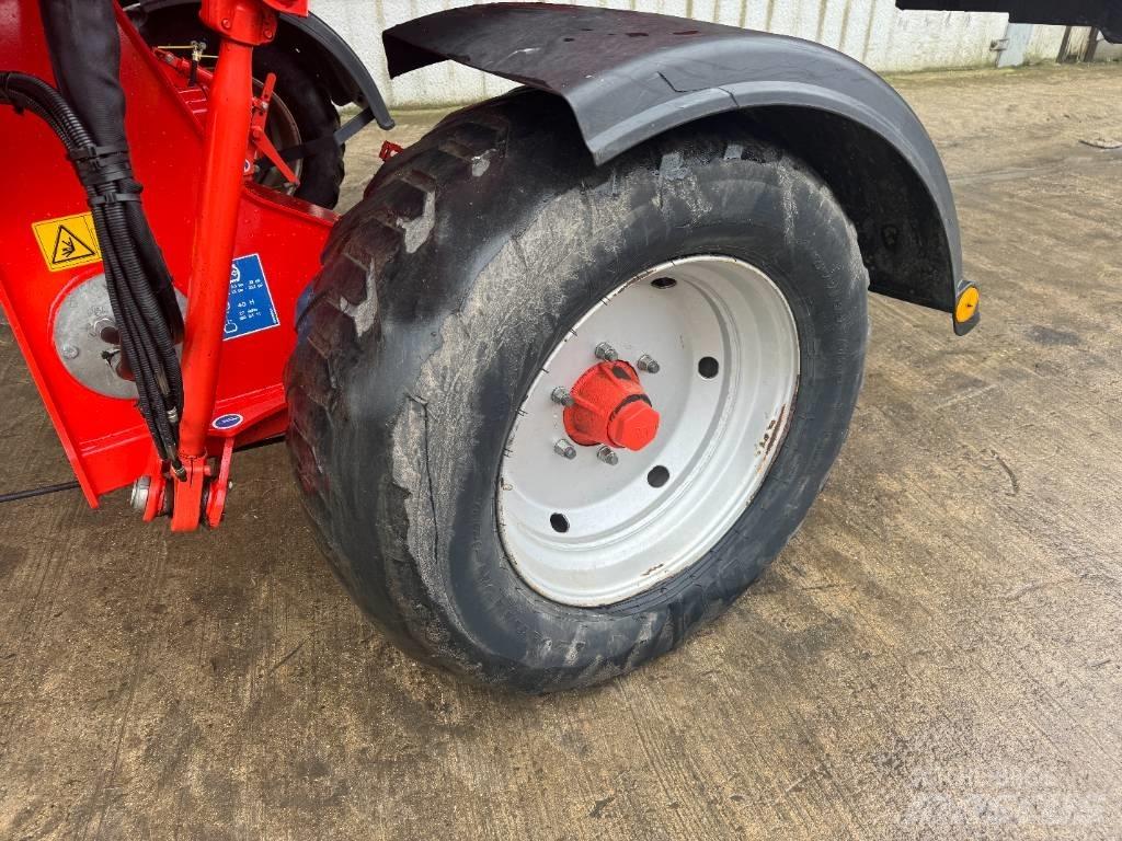 Kuhn Merge Maxx 950 Рядкові жатки