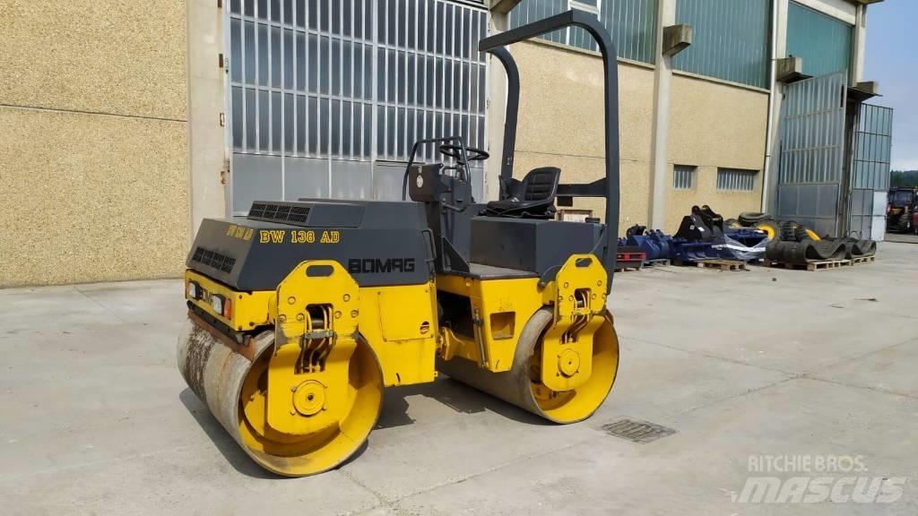 Bomag BW 138 AD Котки тротуарні