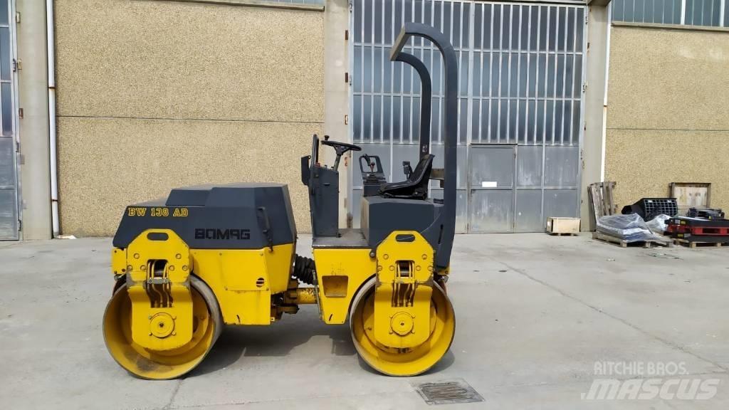 Bomag BW 138 AD Котки тротуарні