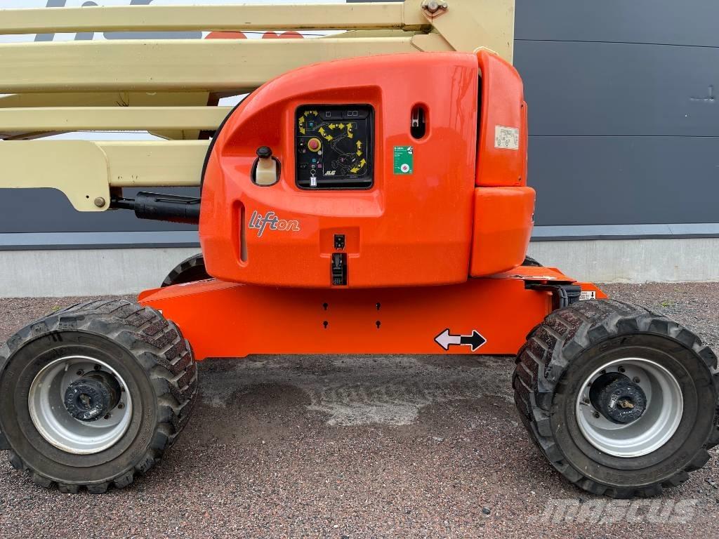 JLG 450 AJ Bomlift Колінчаті підйомники
