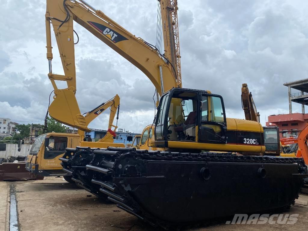 CAT 320 C L Гусеничні екскаватори