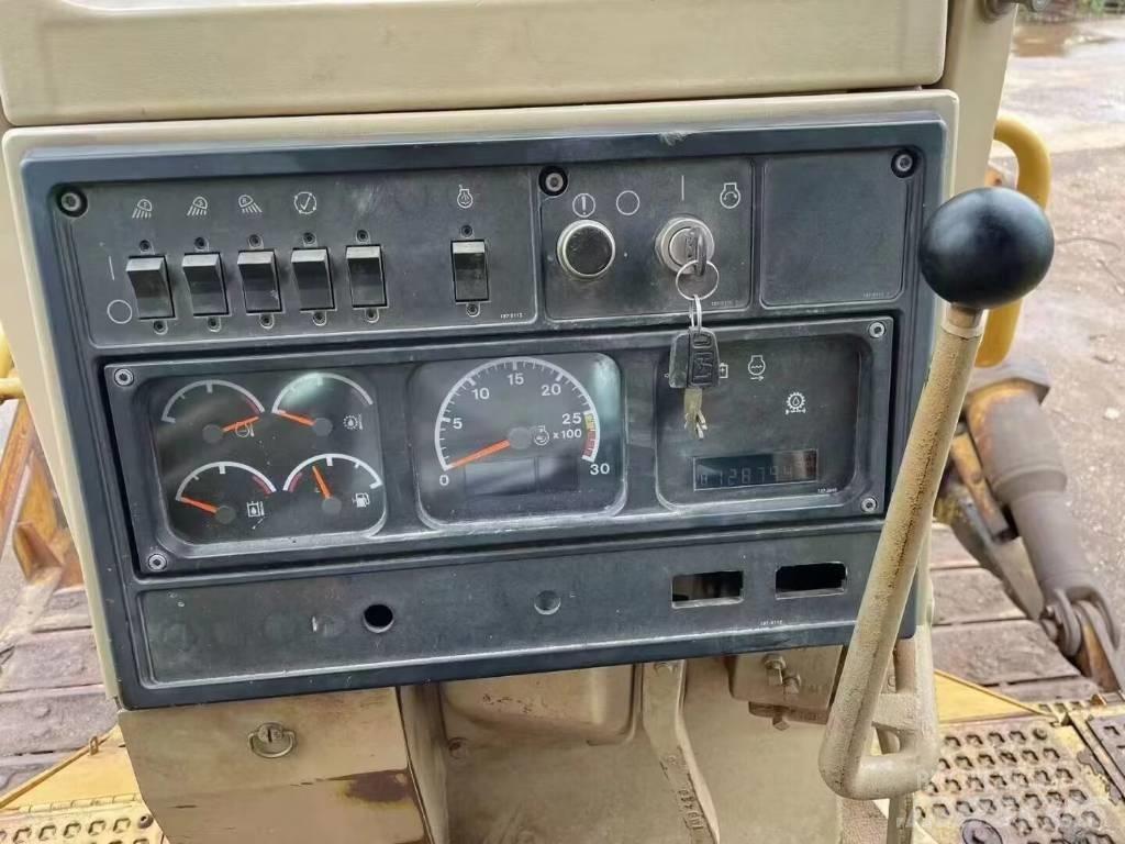 CAT D 9 N Гусеничні бульдозери