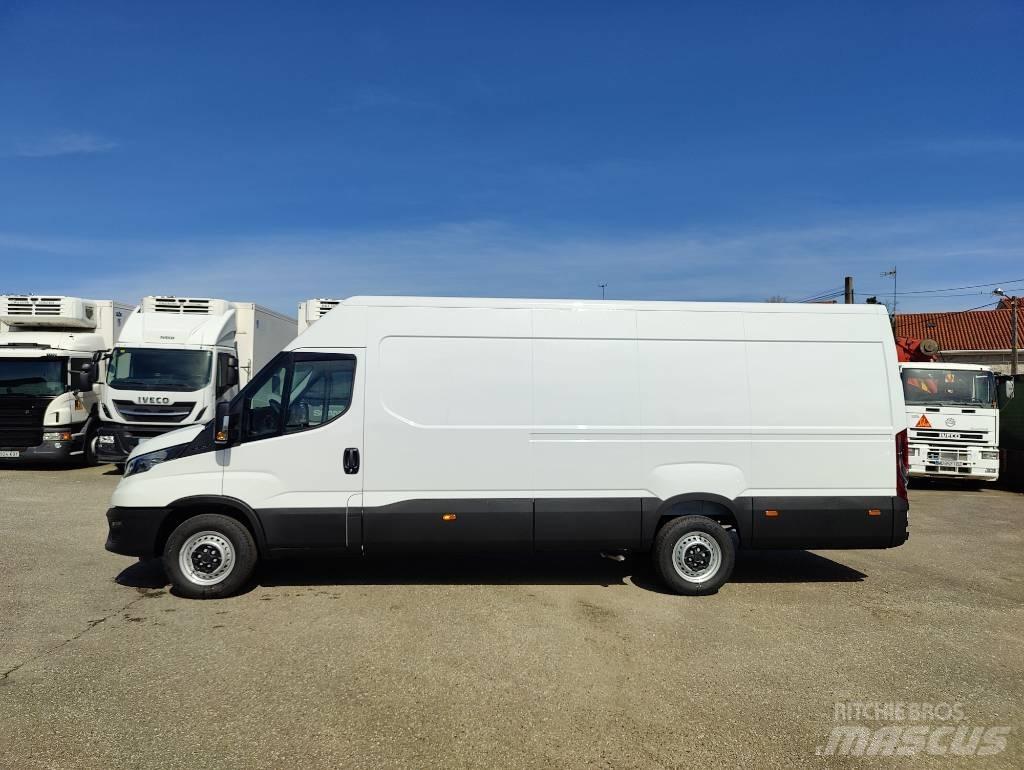 Iveco DAILY 35S16 Панельні фургони