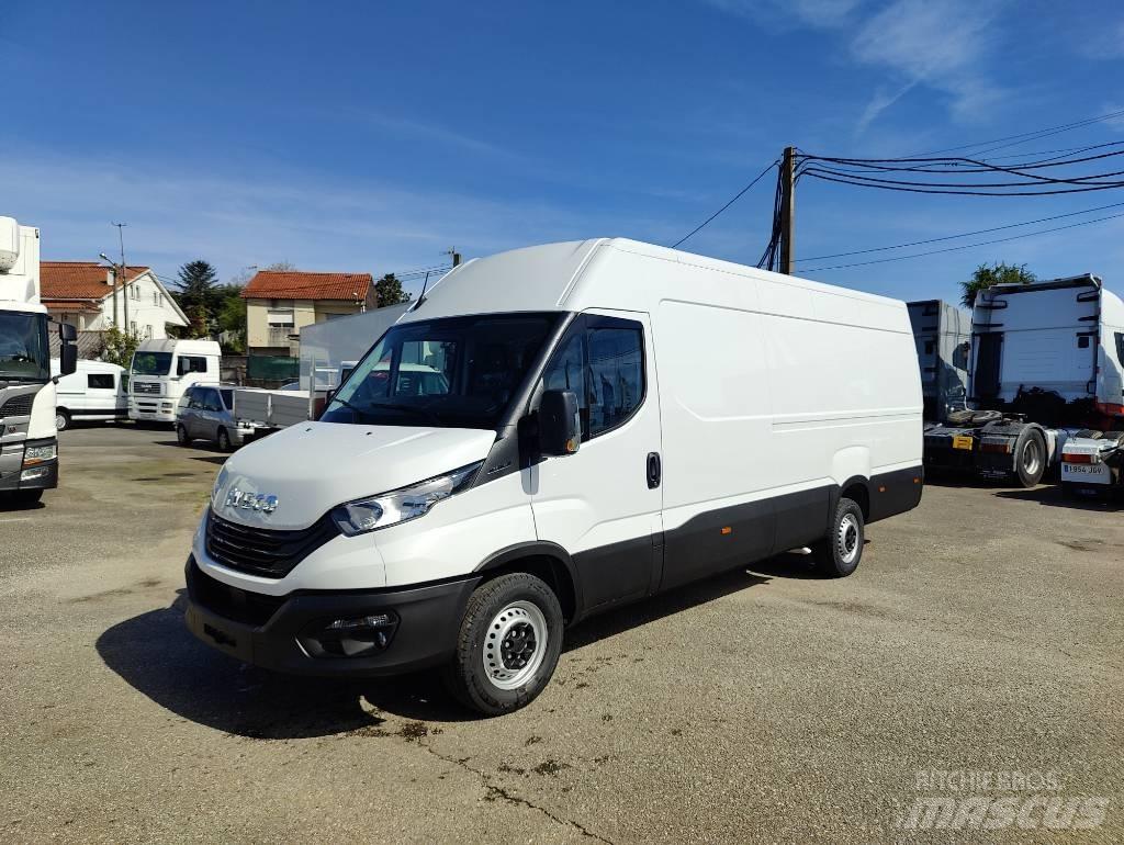 Iveco DAILY 35S16 Панельні фургони