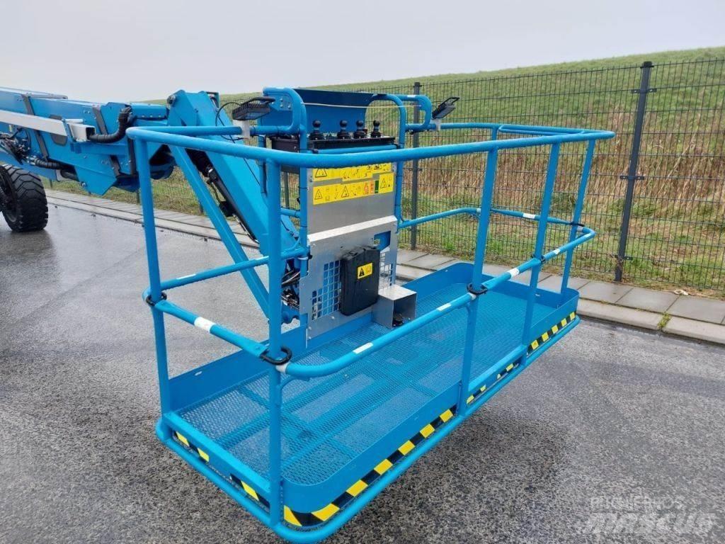 Genie SX-125 XC Телескопічні підйомники