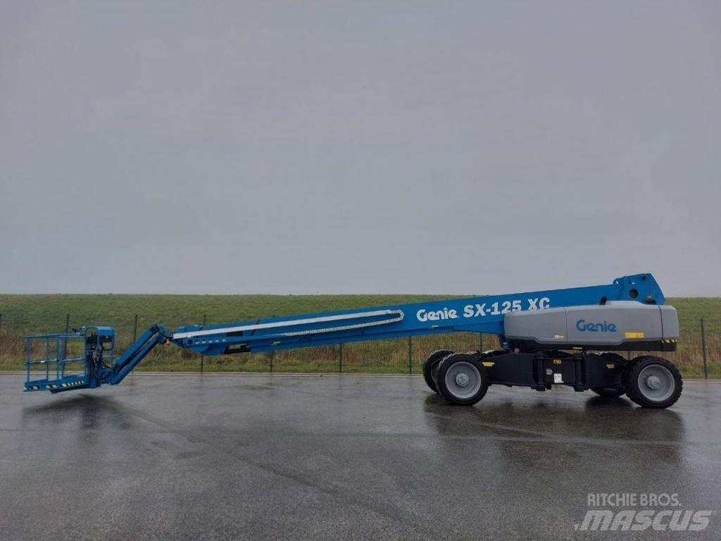 Genie SX-125 XC Телескопічні підйомники