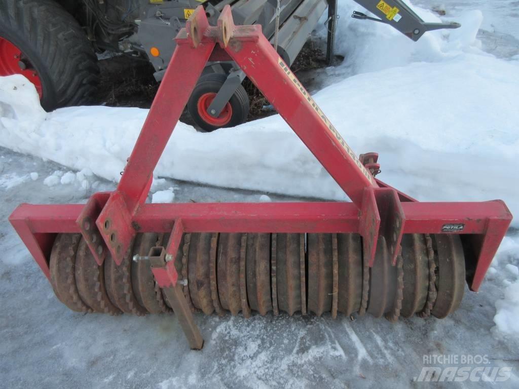 Potila PVJ 140 Катки польові