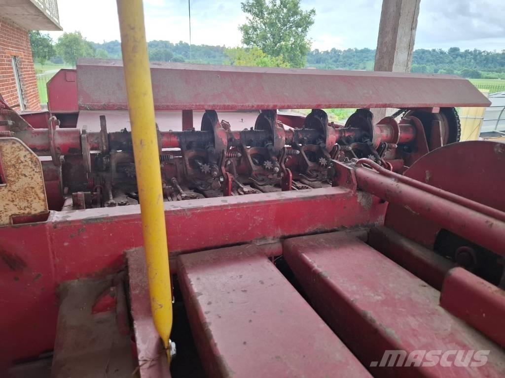 Supertino SP 60 120 Рулонні прес-підбирачі