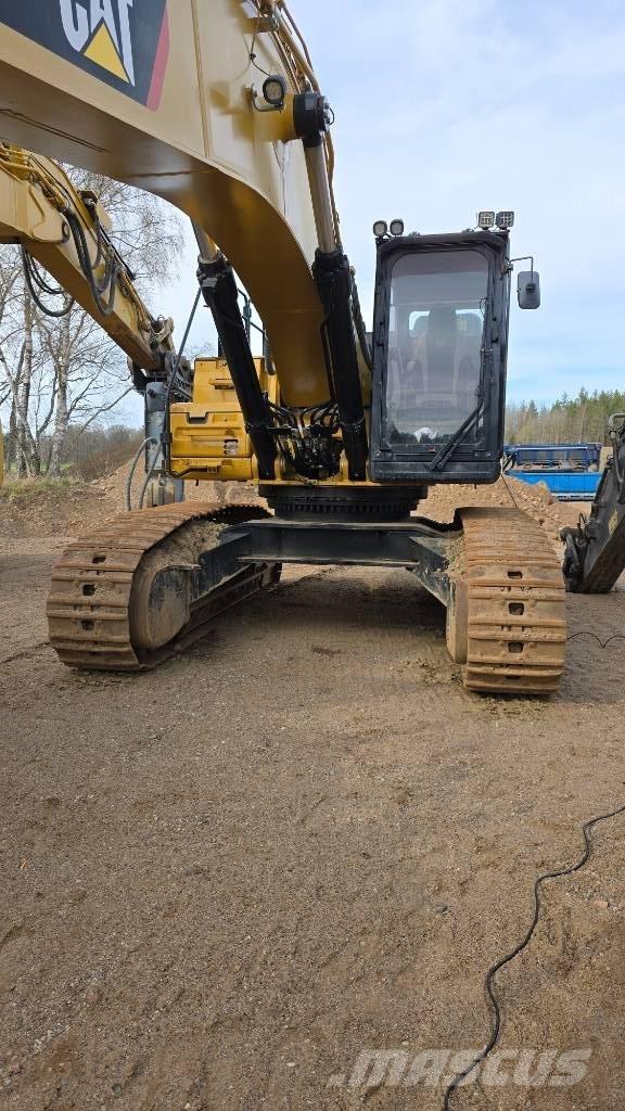 CAT 352 F Гусеничні екскаватори