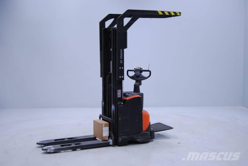 Toyota SWE120 Ручний візок