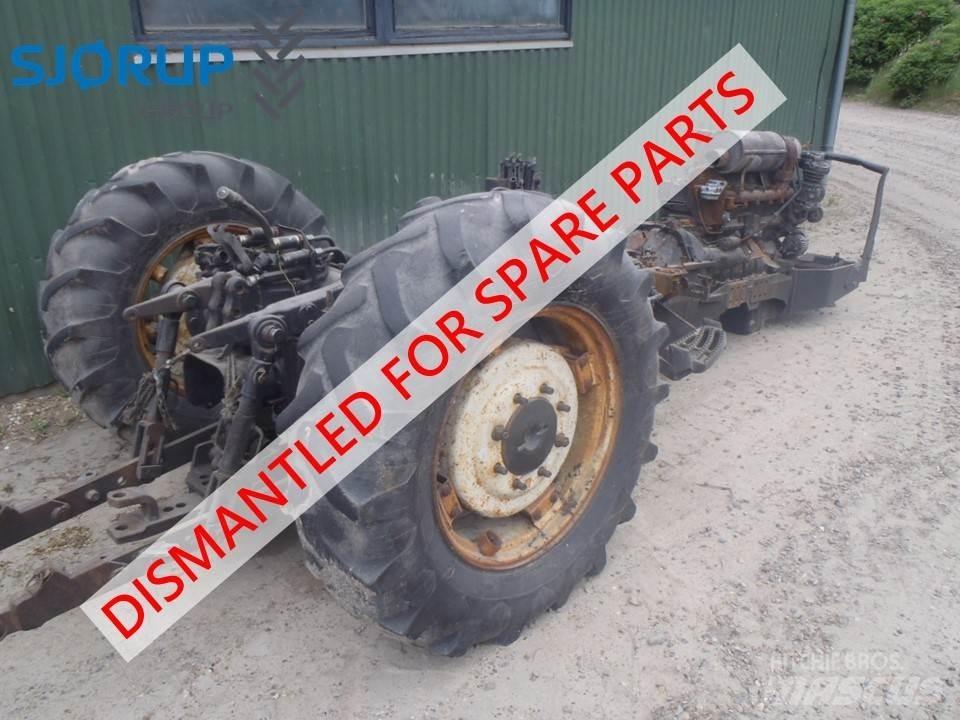 Valtra 8550 Трактори