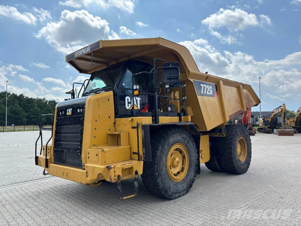 CAT 772G Кар`єрні самоскиди