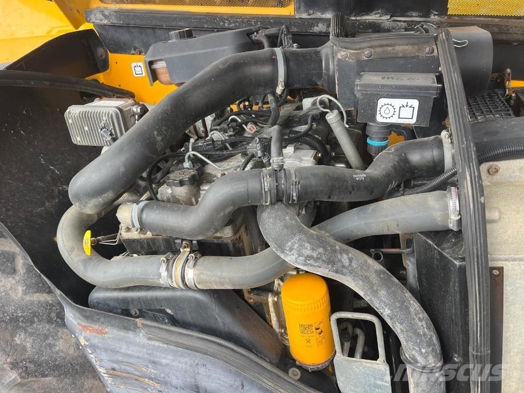 JCB 535-140 Телескопічні навантажувачі
