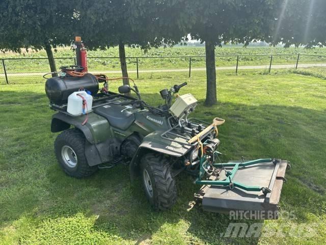 Kawasaki KLF 300 Всюдиходи