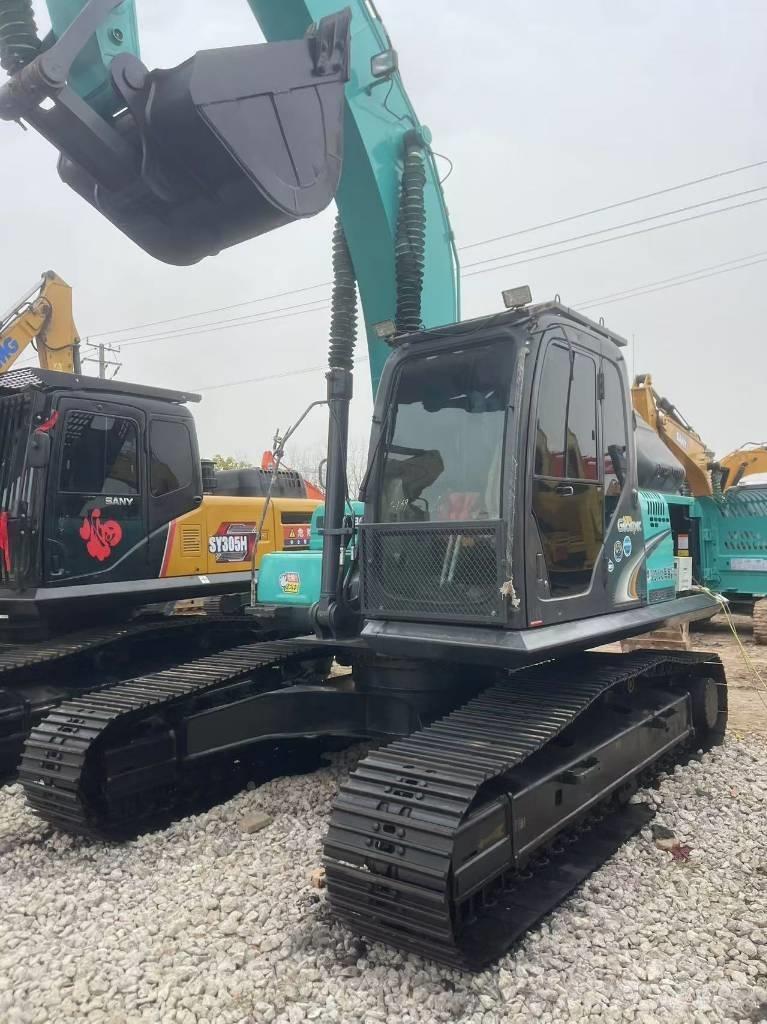 Kobelco 神钢 200 D Середні екскаватори 7т. - 12т.