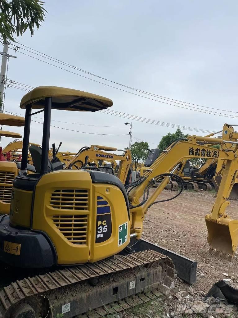 Komatsu PC35 Міні-екскаватори < 7т