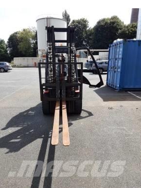 Manitou MI 30 D Дизельні навантажувачі