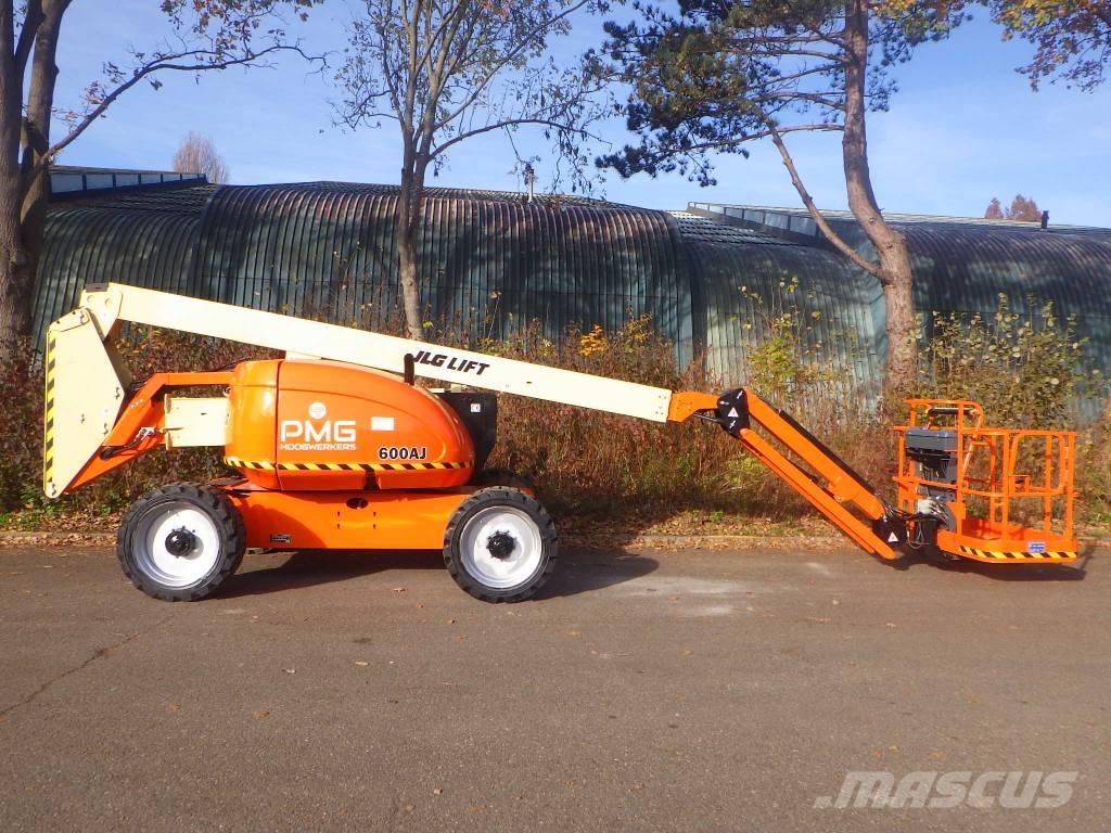 JLG 600AJ Колінчаті підйомники