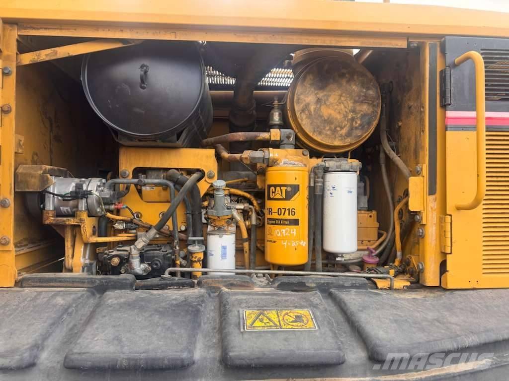 CAT 140 H Грейдери