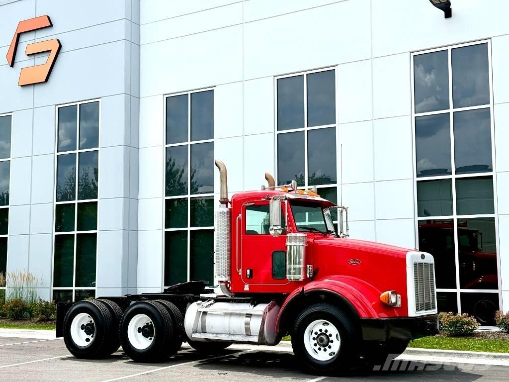 Peterbilt 357 Тягачі