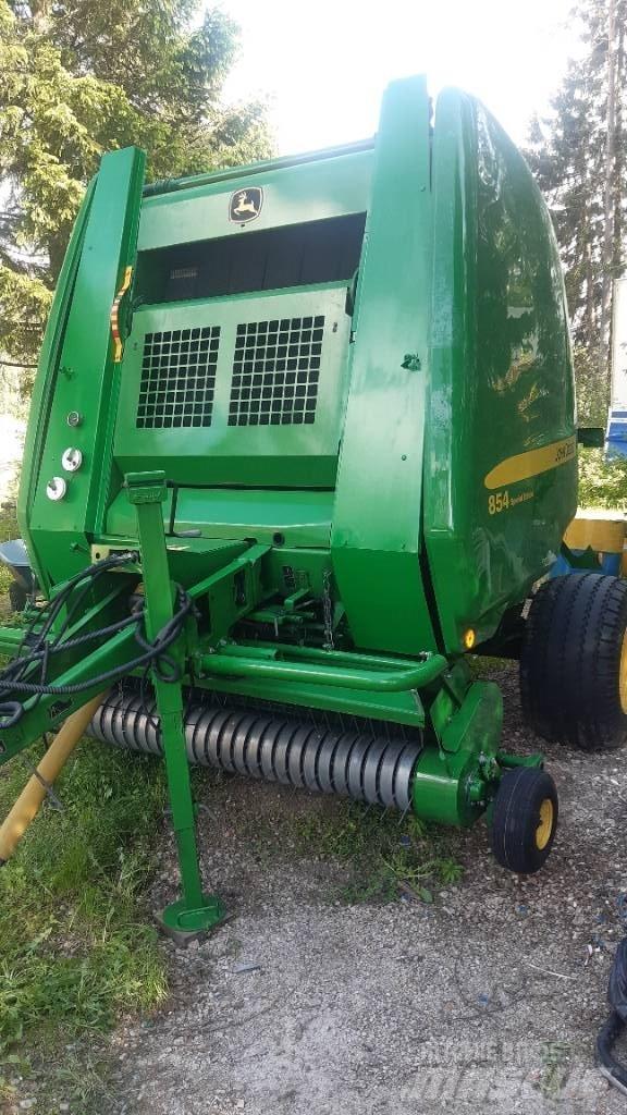 John Deere 854 Рулонні прес-підбирачі