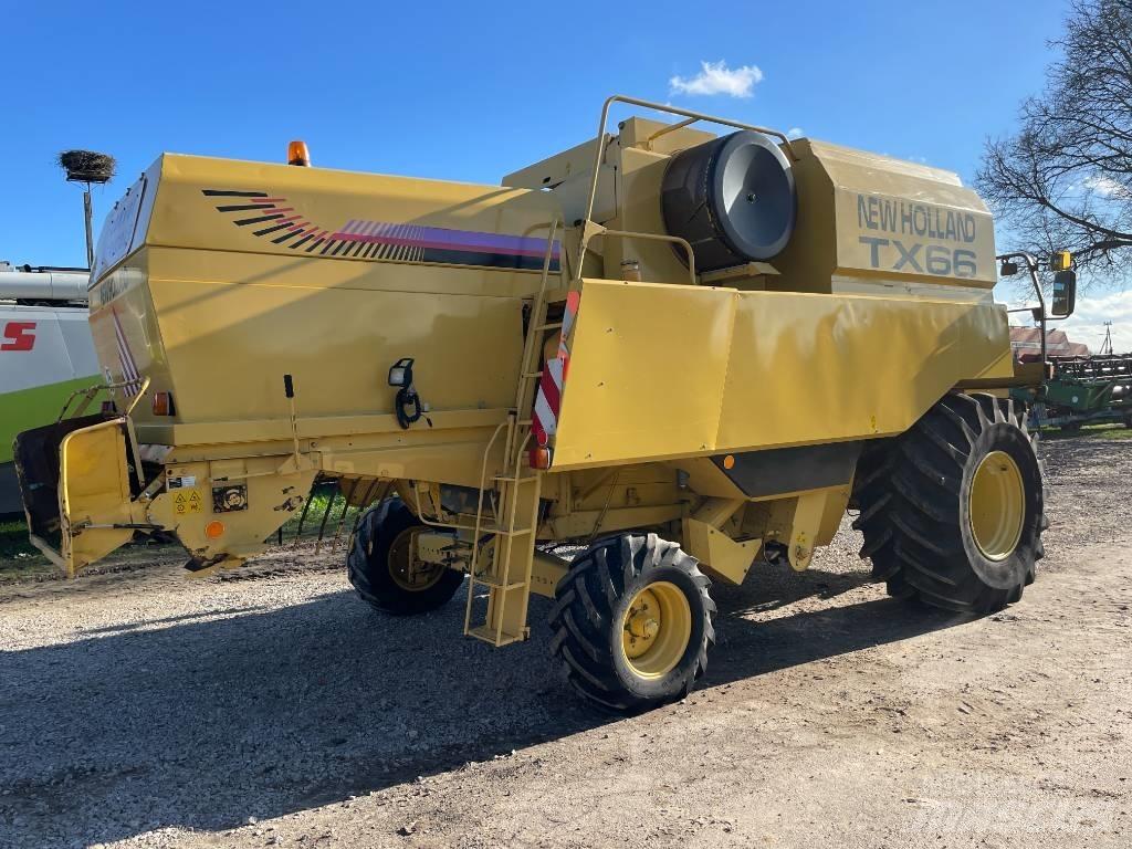 New Holland TX 66 Зернозбиральні комбайни