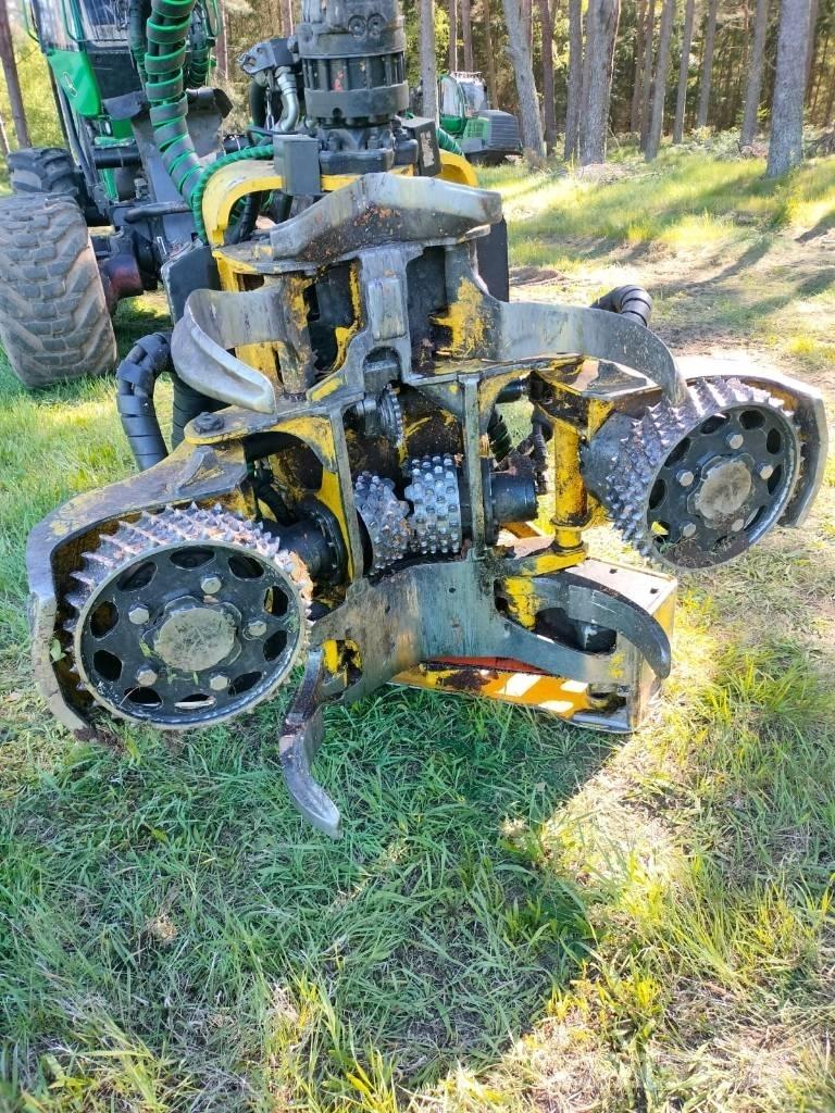 John Deere 1270 G Харвестери