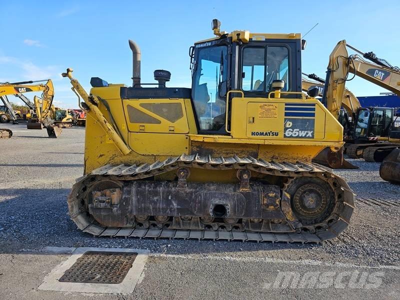 Komatsu D 65 WX-17 Гусеничні бульдозери
