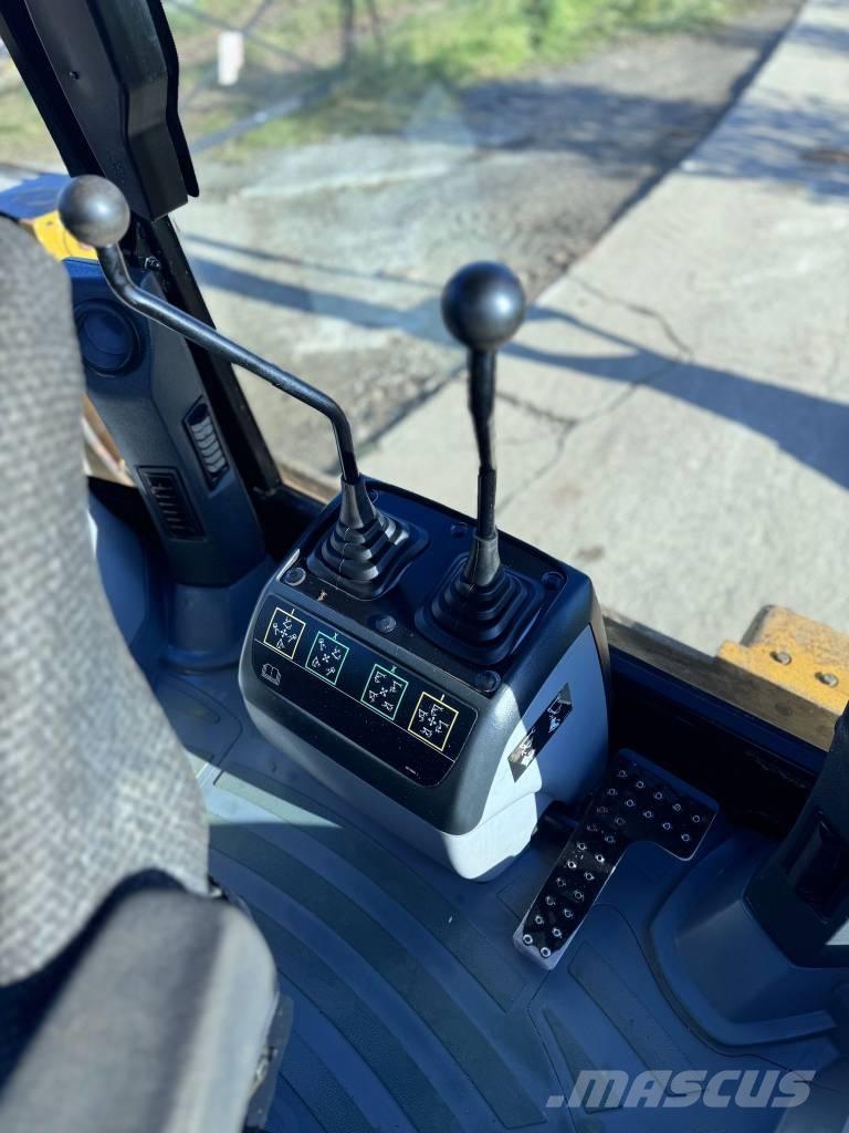 CAT 428 F Екскаватори-навантажувачі