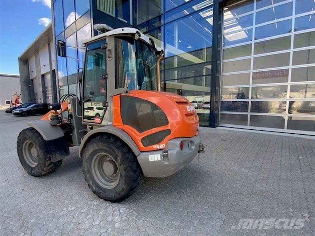 Weycor AR420 Багатофункціональне обладнання для вантажних і землекопальних робіт