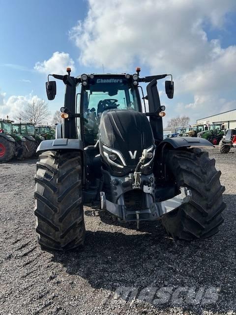 Valtra T 235 D Трактори