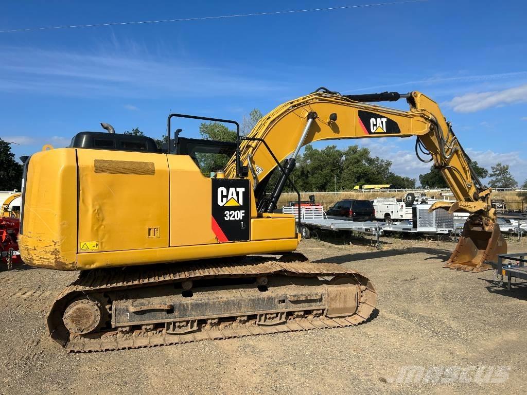 CAT 320 FL Гусеничні екскаватори