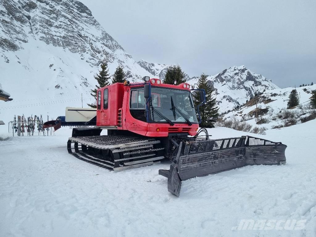  Pistenbully 300 DD Снігозбиральні машини