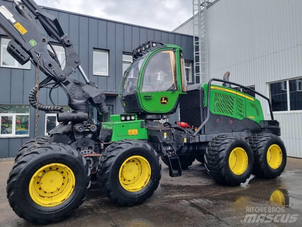 John Deere 1270 G Харвестери