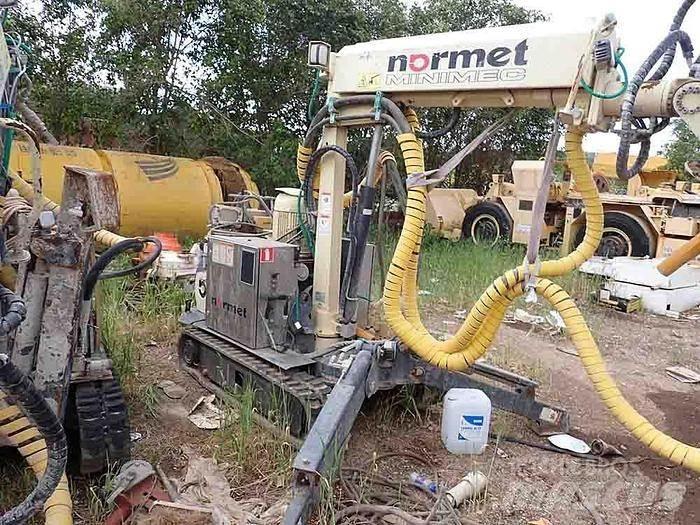 Normet MINIMEC Агрегати для відливання бетонних блоків