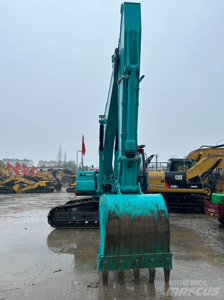 Kobelco SK200D Гусеничні екскаватори