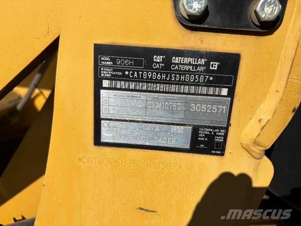 CAT 906 H Фронтальні навантажувачі