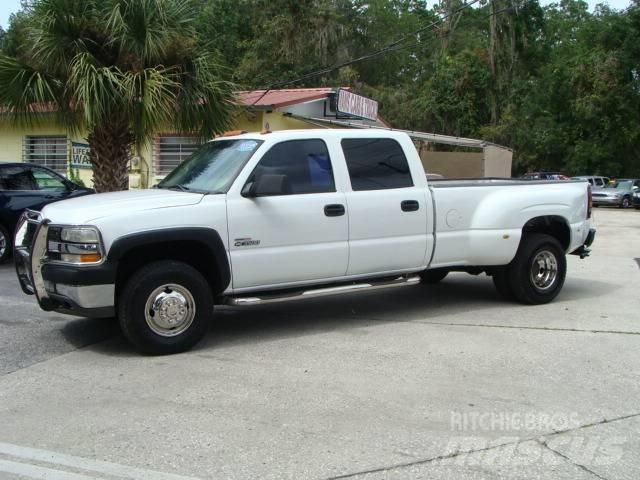 Chevrolet 3500 Вантажівки-платформи/бокове розвантаження